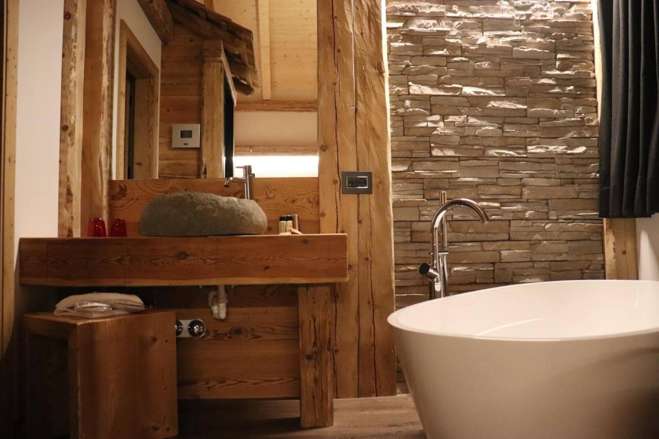 Hotel Ciasa Lorenzi Cortina dʼAmpezzo Eksteriør billede