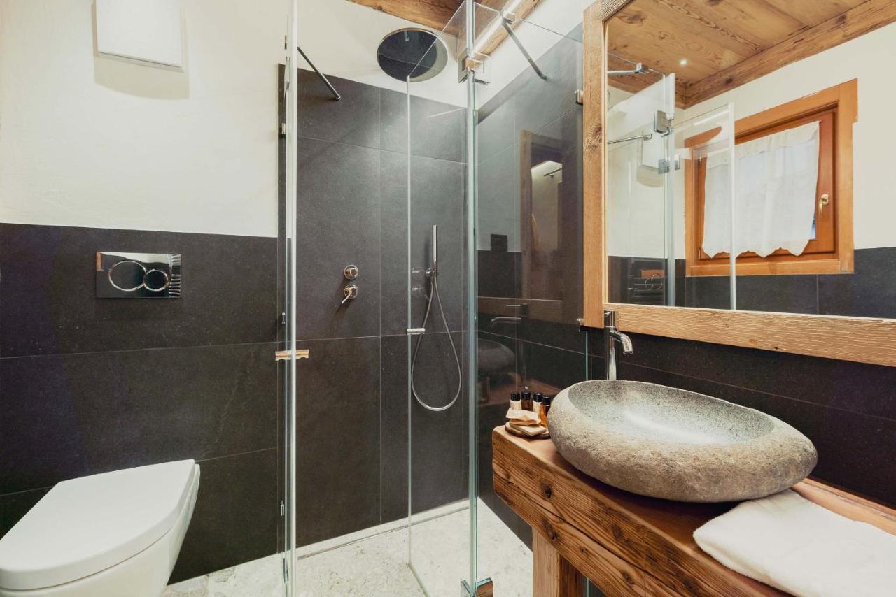 Hotel Ciasa Lorenzi Cortina dʼAmpezzo Eksteriør billede